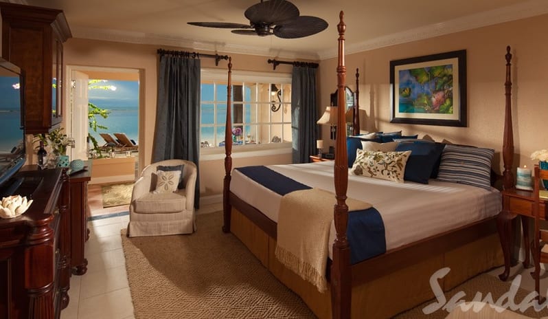 SANDALS ROYAL CARIBBEAN - WB (1)